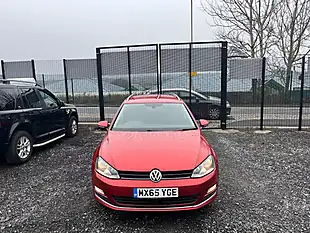 Used 2015 Volkswagen Golf Bluemotion Tech GT Red - Interior and Exterior details 5