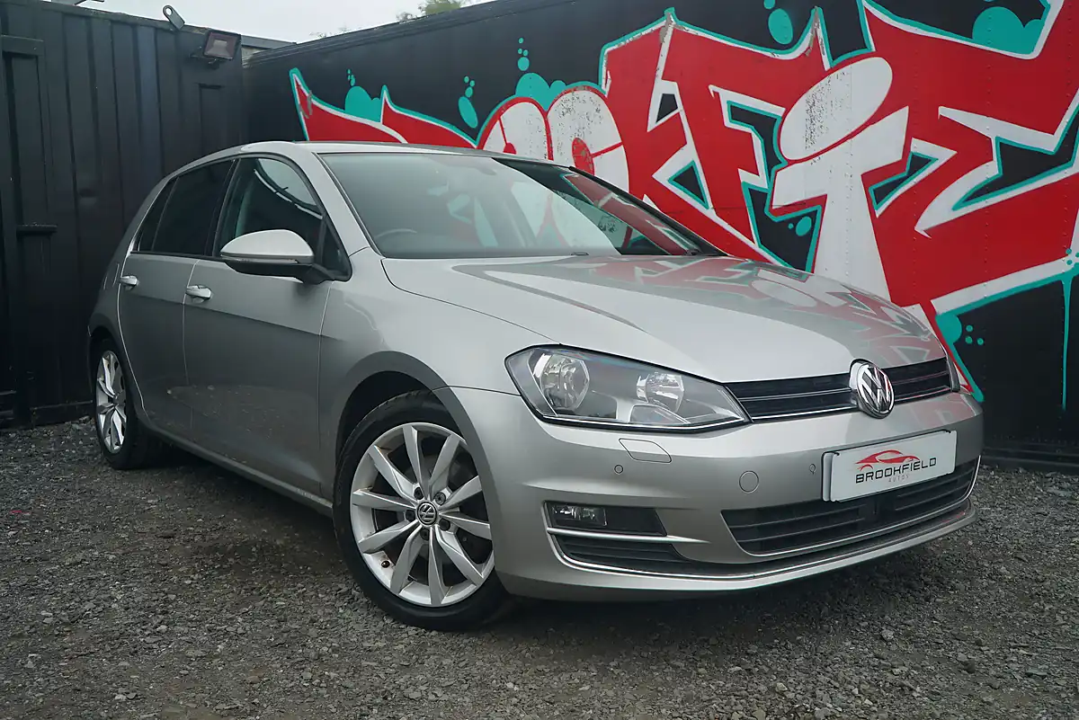 Used 2015 Volkswagen Golf Bluemotion Tech GT Silver - Front View