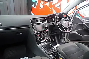 Used 2015 Volkswagen Golf Bluemotion Tech GT Silver - Interior and Exterior details 18