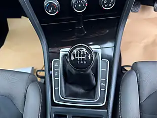 Used 2015 Volkswagen Golf Bluemotion Tech GT White - Interior and Exterior details 15