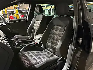 Used 2015 Volkswagen Golf Bluemotion Tech Gtd Black - Interior and Exterior details 13