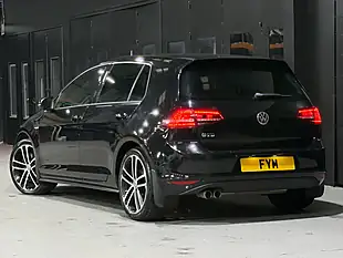 Used 2015 Volkswagen Golf Bluemotion Tech Gtd Black - Interior and Exterior details 5