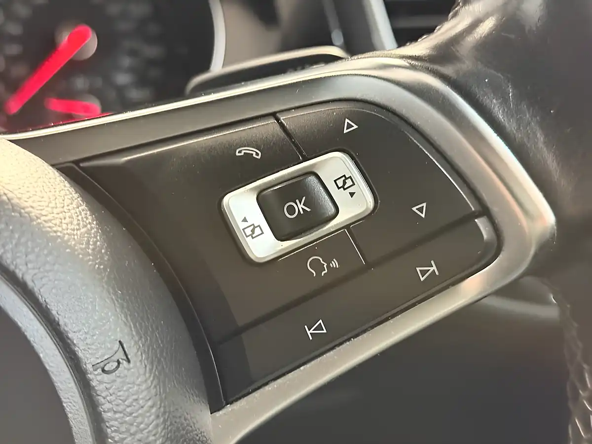 Used 2015 Volkswagen Golf Bluemotion Tech Gtd Black - Interior and Exterior details 15