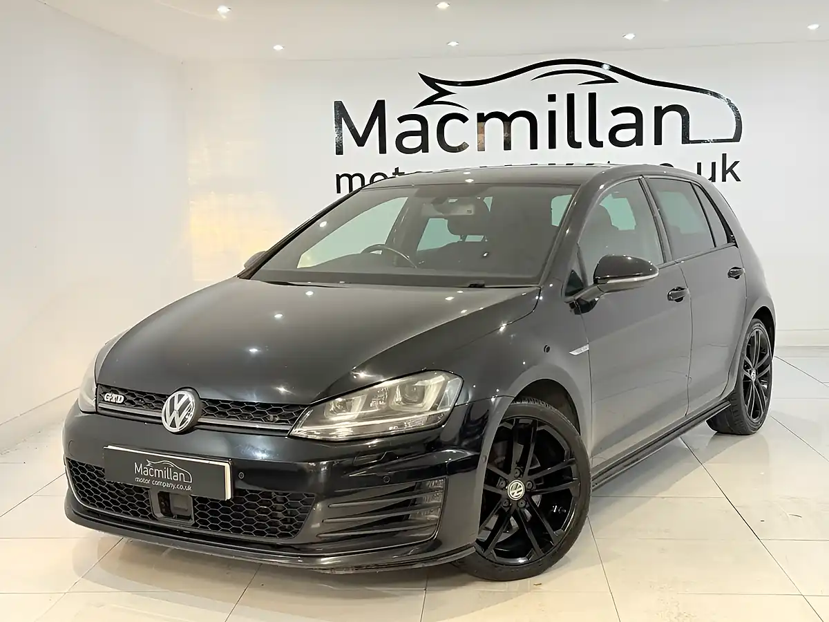 Used 2015 Volkswagen Golf Bluemotion Tech Gtd Black - Interior and Exterior details 6