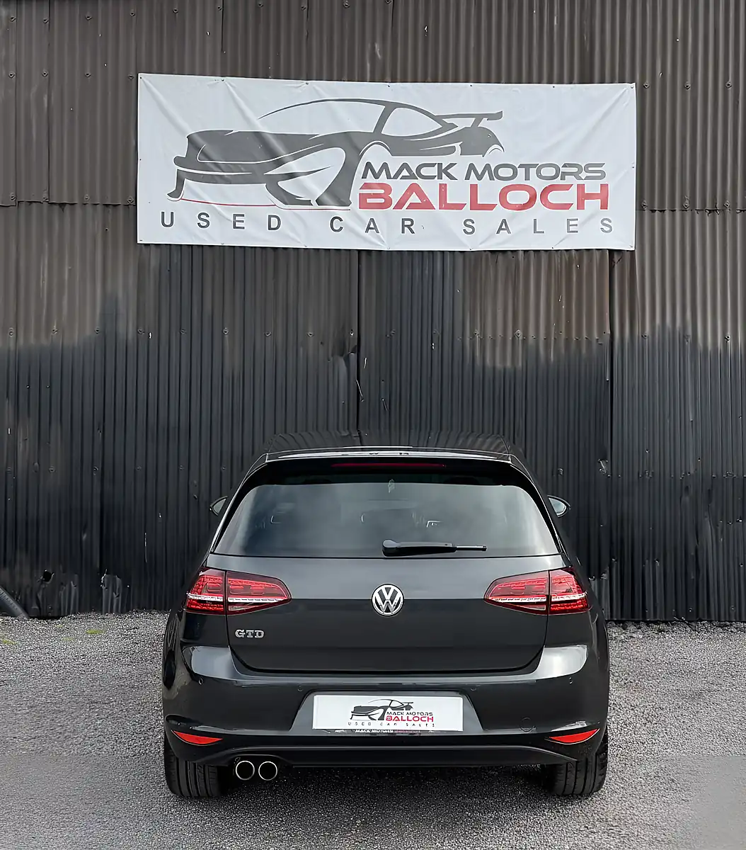 Used 2015 Volkswagen Golf Bluemotion Tech Gtd Grey - Interior and Exterior details 6