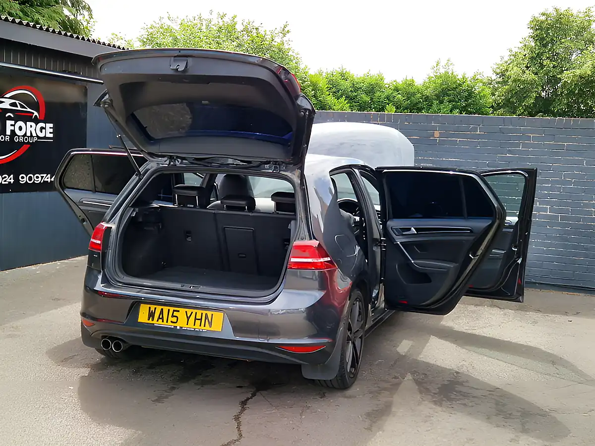 Used 2015 Volkswagen Golf Bluemotion Tech Gtd Grey - Interior and Exterior details 12