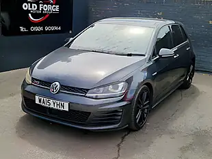 Used 2015 Volkswagen Golf Bluemotion Tech Gtd Grey - Interior and Exterior details 5
