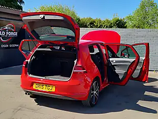 Used 2015 Volkswagen Golf Bluemotion Tech Gtd Red - Interior and Exterior details 12