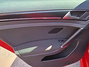 Used 2015 Volkswagen Golf Bluemotion Tech Gtd Red - Interior and Exterior details 17