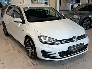 Used 2015 Volkswagen Golf Bluemotion Tech Gtd White - Interior and Exterior details 10