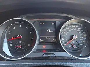 Used 2015 Volkswagen Golf Bluemotion Tech GTI White - Interior and Exterior details 10