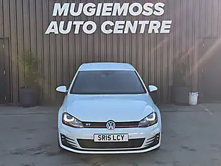 Used 2015 Volkswagen Golf Bluemotion Tech GTI White - Interior and Exterior details 3