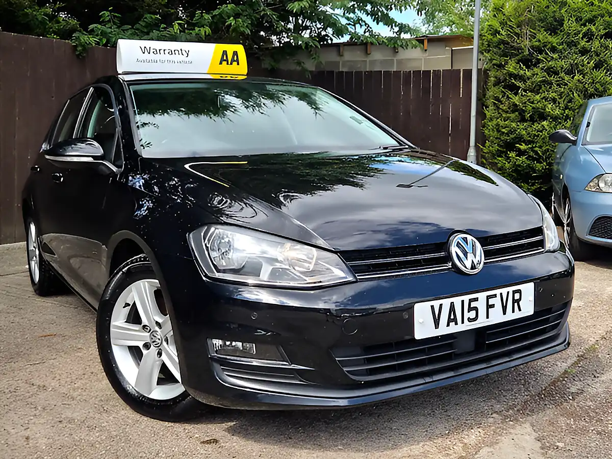 Used 2015 Volkswagen Golf Bluemotion Tech Match Black - Front View