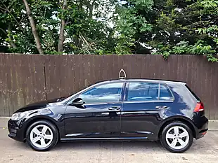 Used 2015 Volkswagen Golf Bluemotion Tech Match Black - Interior and Exterior details 5