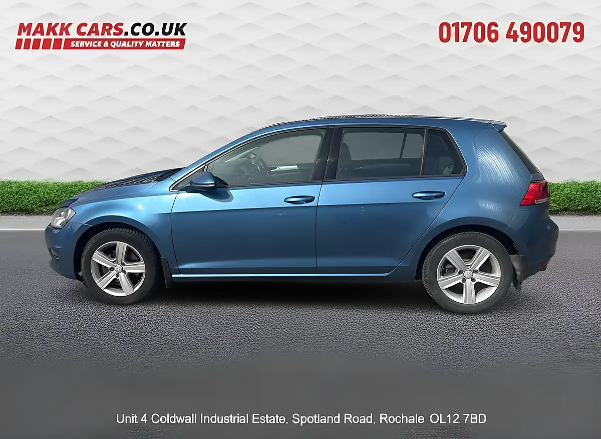 Used 2015 Volkswagen Golf Bluemotion Tech Match Blue - Interior and Exterior details 6