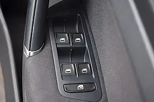 Used 2015 Volkswagen Golf Bluemotion Tech Match Blue - Interior and Exterior details 19