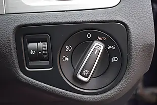 Used 2015 Volkswagen Golf Bluemotion Tech Match Blue - Interior and Exterior details 20