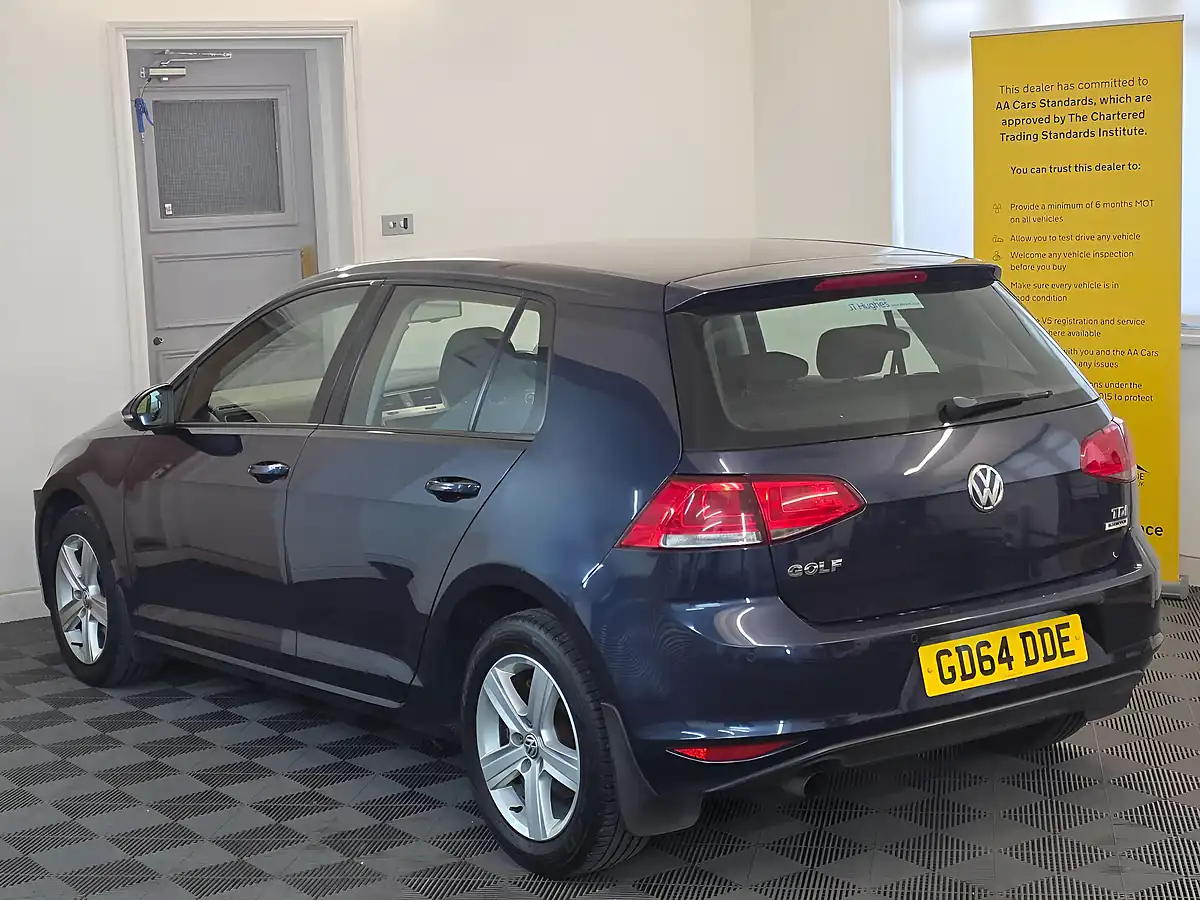 Used 2015 Volkswagen Golf Bluemotion Tech Match Blue - Interior and Exterior details 6