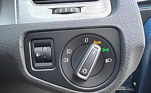 Used 2015 Volkswagen Golf Bluemotion Tech Match Blue - Interior and Exterior details 11