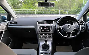 Used 2015 Volkswagen Golf Bluemotion Tech Match Blue - Interior and Exterior details 18