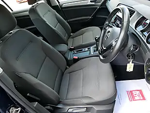Used 2015 Volkswagen Golf Bluemotion Tech Match Night Blue Metallic - Interior and Exterior details 11