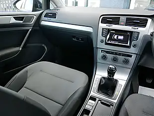 Used 2015 Volkswagen Golf Bluemotion Tech Match Night Blue Metallic - Interior and Exterior details 17