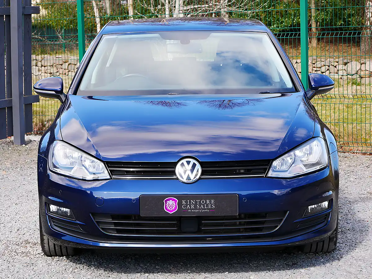Used 2015 Volkswagen Golf Bluemotion Tech Match Night Blue Metallic - Interior and Exterior details 3