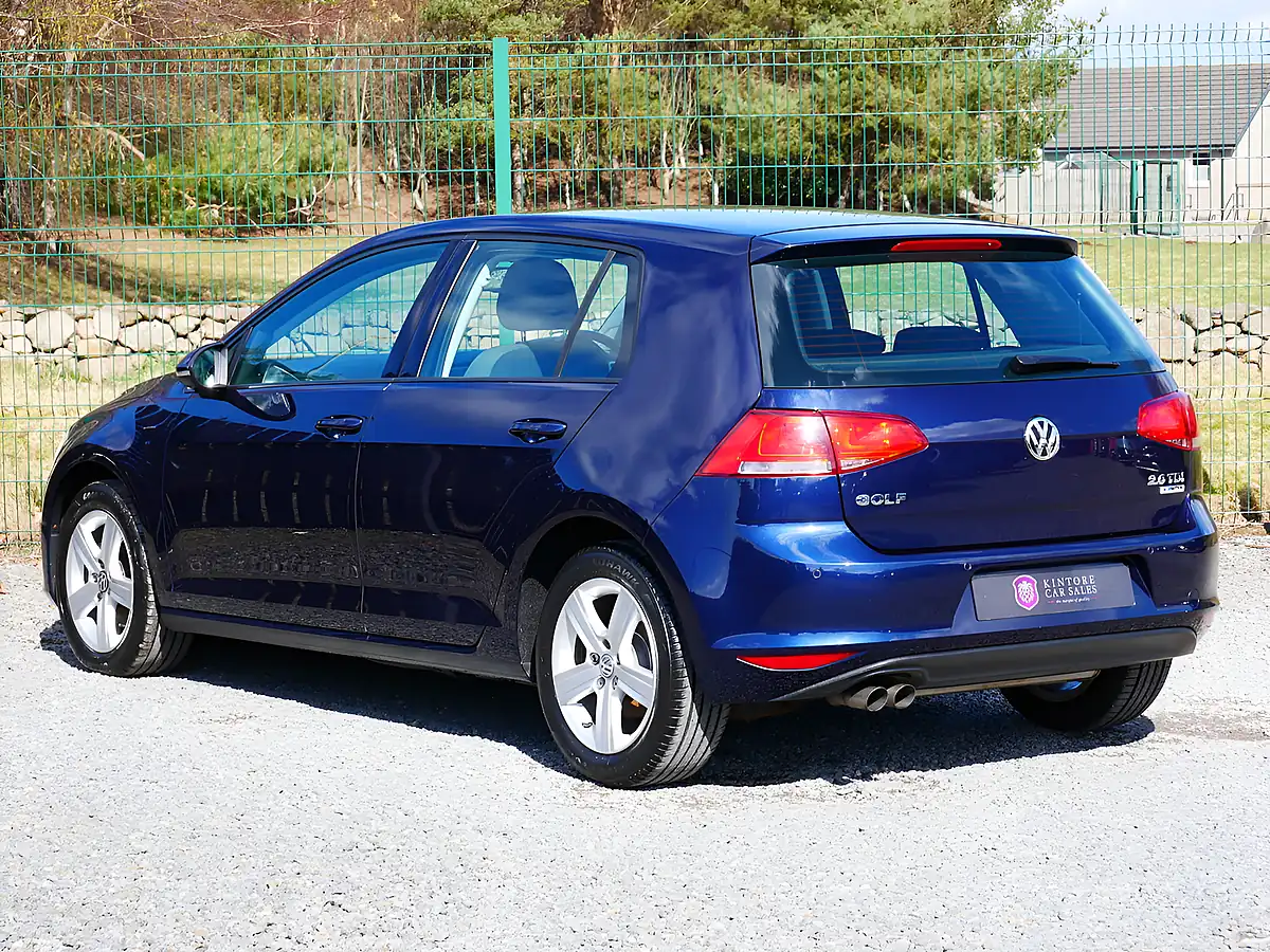 Used 2015 Volkswagen Golf Bluemotion Tech Match Night Blue Metallic - Interior and Exterior details 7