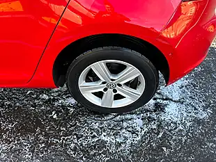 Used 2015 Volkswagen Golf Bluemotion Tech Match Red - Interior and Exterior details 15
