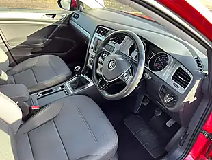 Used 2015 Volkswagen Golf Bluemotion Tech Match Red - Interior and Exterior details 7