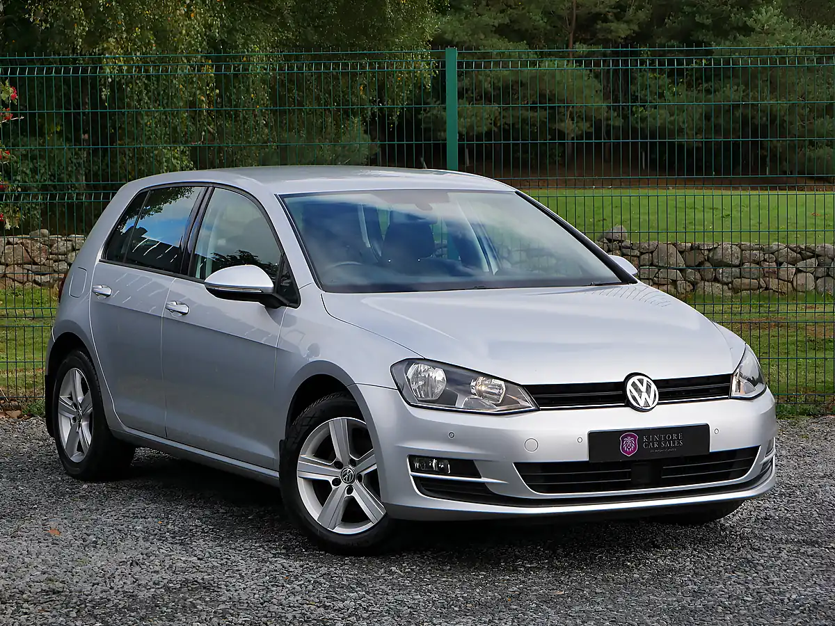 Used 2015 Volkswagen Golf Bluemotion Tech Match Silver - Front View