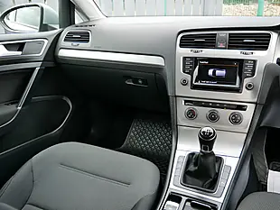Used 2015 Volkswagen Golf Bluemotion Tech Match Silver - Interior and Exterior details 11