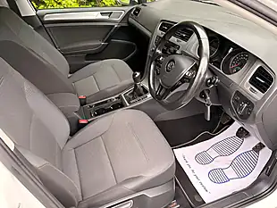 Used 2015 Volkswagen Golf Bluemotion Tech Match White - Interior and Exterior details 12