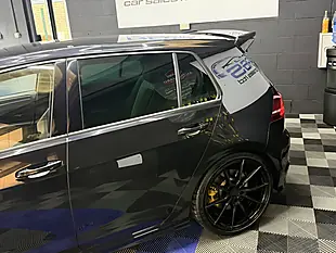 Used 2015 Volkswagen Golf Bluemotion Tech R Black - Interior and Exterior details 15