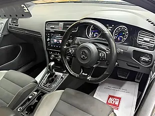 Used 2015 Volkswagen Golf Bluemotion Tech R Black - Interior and Exterior details 18