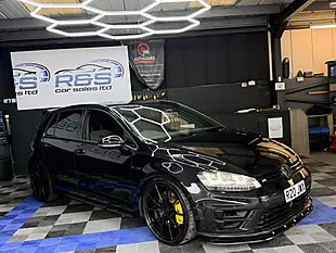 Used 2015 Volkswagen Golf Bluemotion Tech R Black - Interior and Exterior details 6