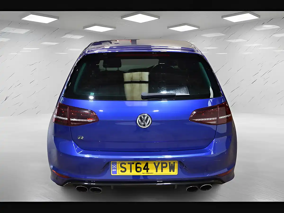 Used 2015 Volkswagen Golf Bluemotion Tech R Lapis Blue - Interior and Exterior details 7