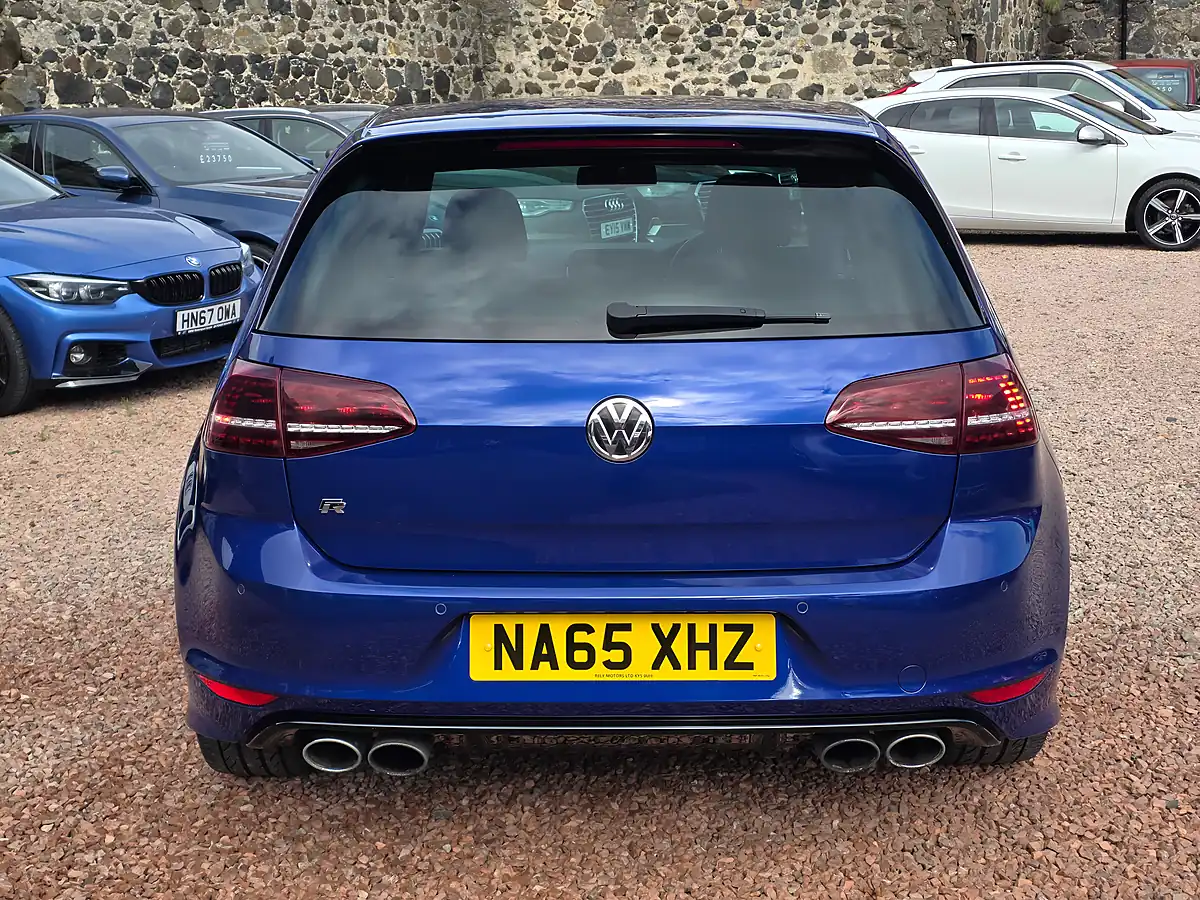 Used 2015 Volkswagen Golf Bluemotion Tech R Lapiz Blue Metallic - Interior and Exterior details 17