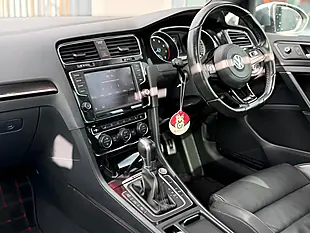 Used 2015 Volkswagen Golf Bluemotion Tech R White - Interior and Exterior details 3