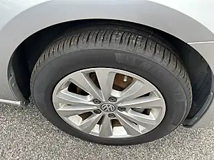 Used 2015 Volkswagen Golf Estate Grey - Interior and Exterior details 17