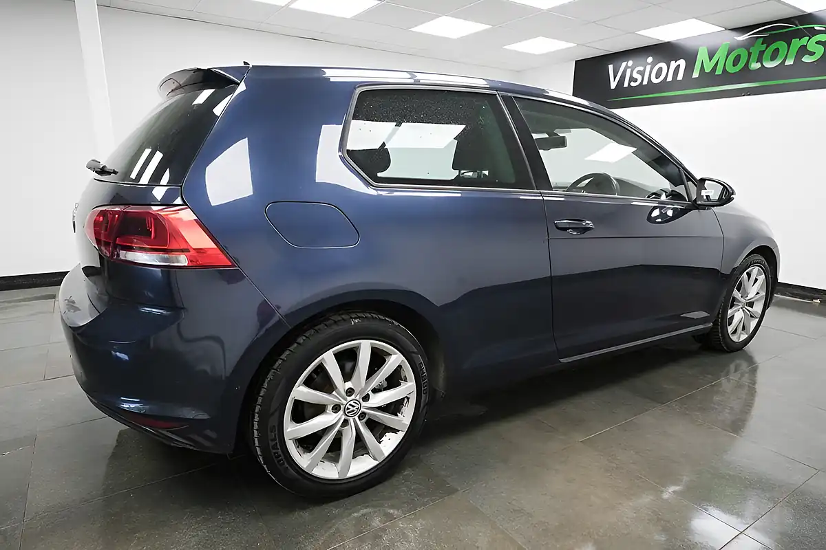 Used 2015 Volkswagen Golf GT Blue - Interior and Exterior details 3