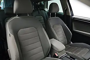 Used 2015 Volkswagen Golf GT Blue - Interior and Exterior details 9