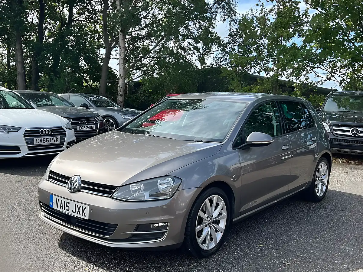 Used 2015 Volkswagen Golf GT Bluemotion Tech Grey - Front View