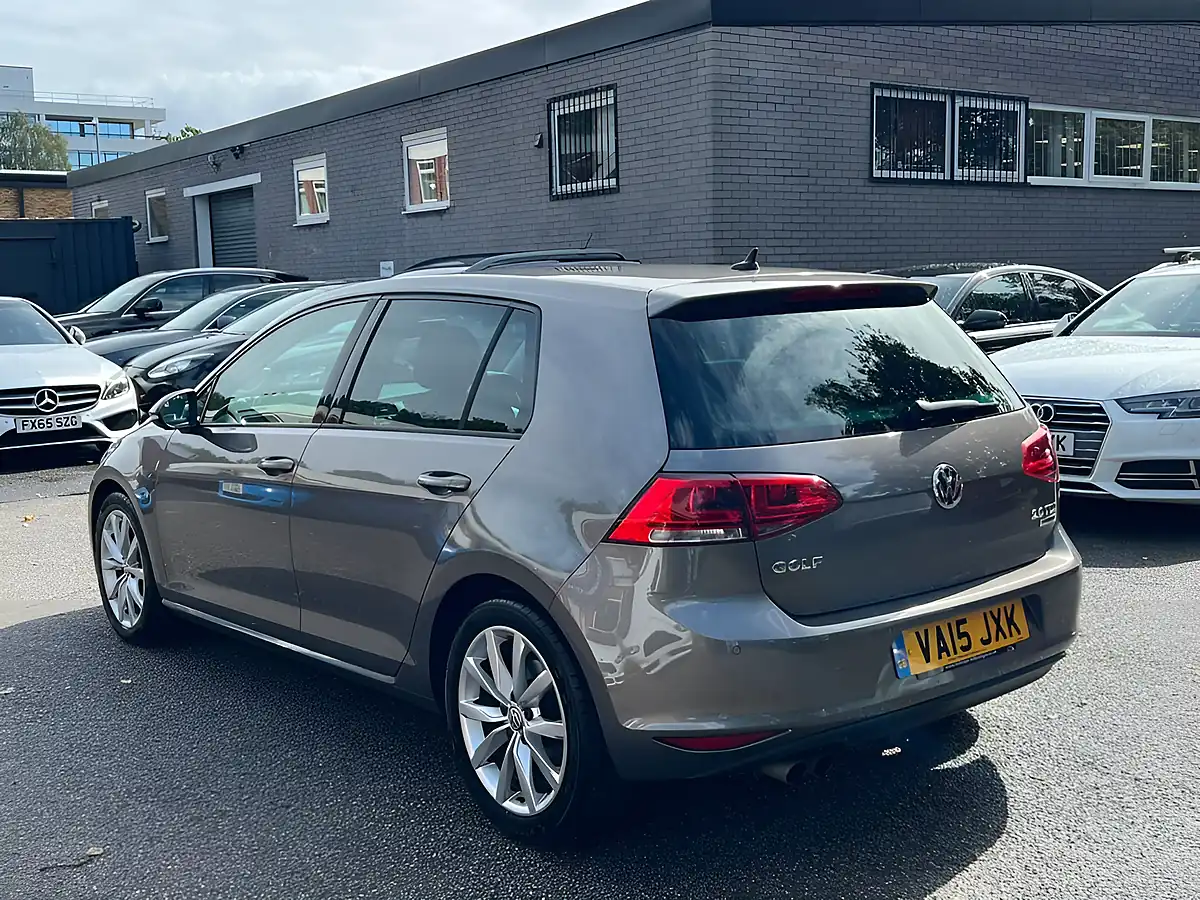 Used 2015 Volkswagen Golf GT Bluemotion Tech Grey - Interior and Exterior details 4