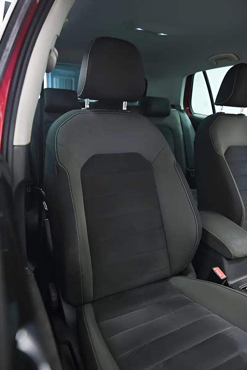 Used 2015 Volkswagen Golf GT Red - Interior and Exterior details 10