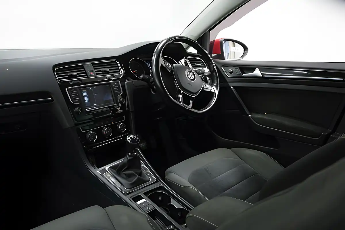Used 2015 Volkswagen Golf GT Red - Interior and Exterior details 15