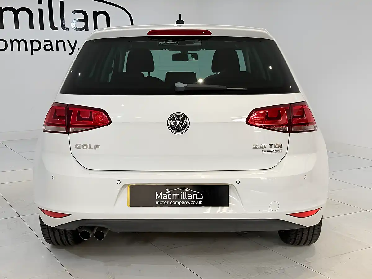 Used 2015 Volkswagen Golf GT White - Interior and Exterior details 10