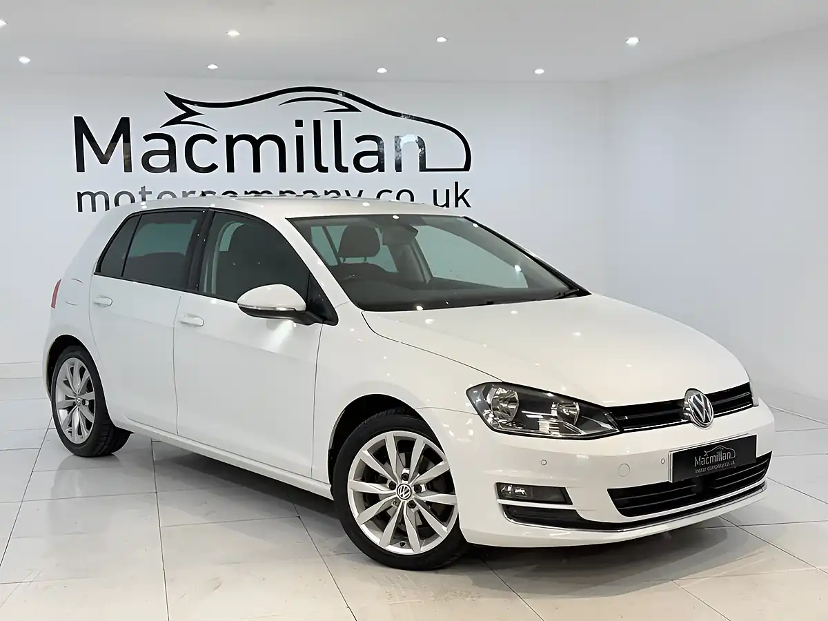 Used 2015 Volkswagen Golf GT White - Interior and Exterior details 2
