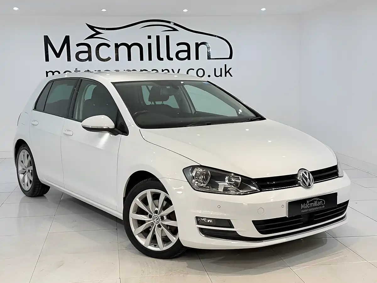 Used 2015 Volkswagen Golf GT White - Interior and Exterior details 3