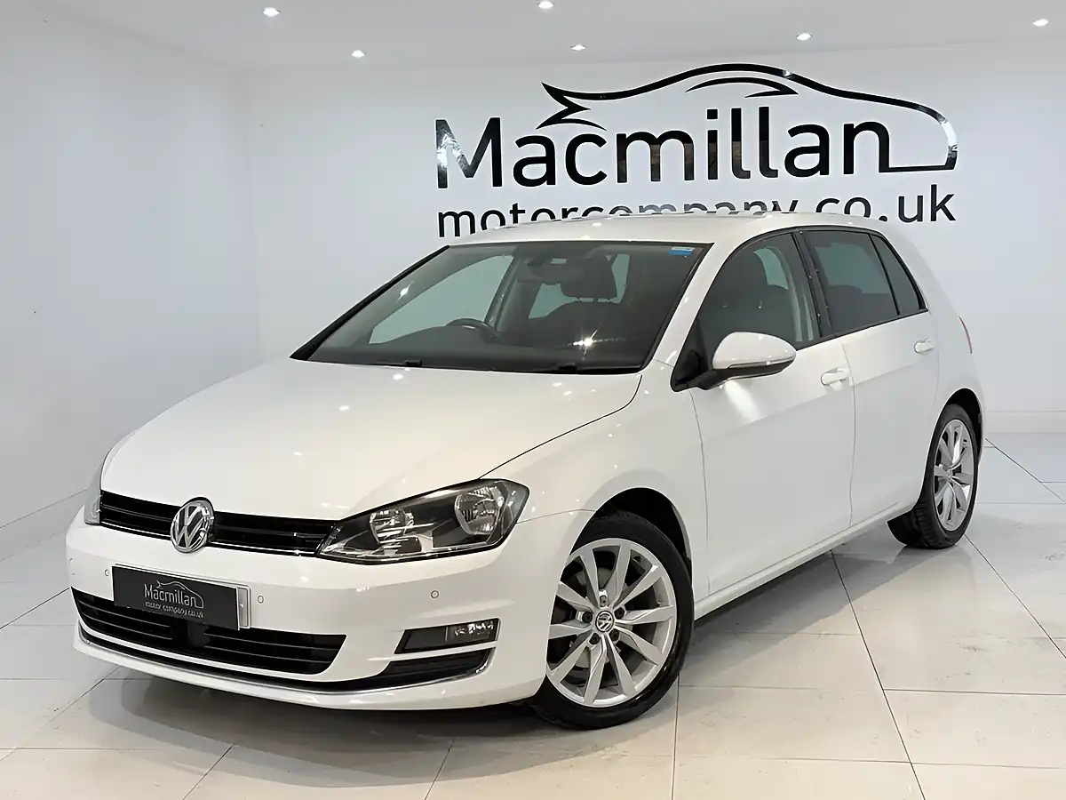 Used 2015 Volkswagen Golf GT White - Interior and Exterior details 5